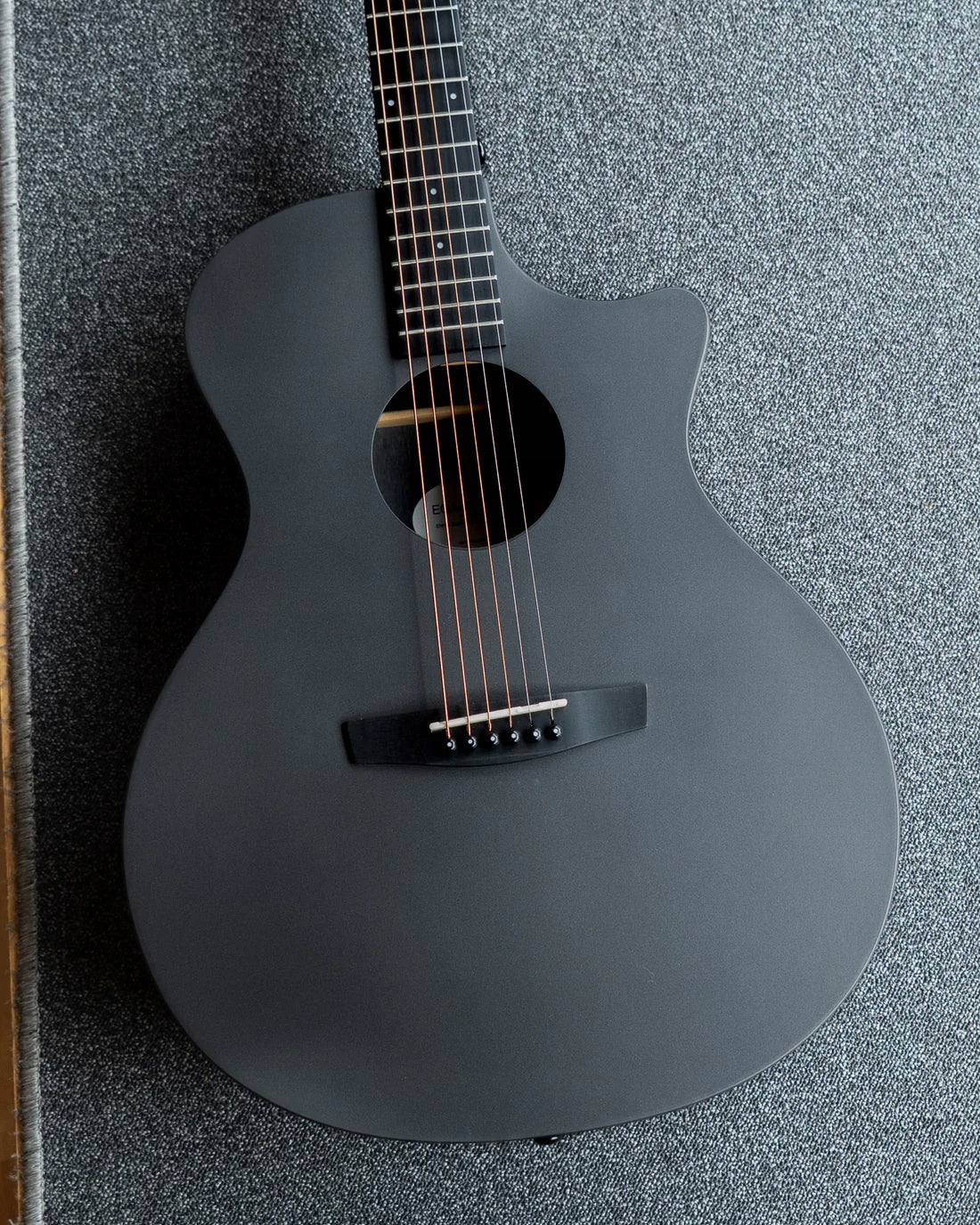 ENYA EGA-X0/SP1.EQ Black gitara elektroakustyczna HPL z efektami Zestaw